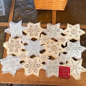 Snowflake Placemats Set of 4